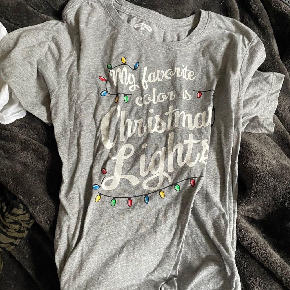 tee shirt